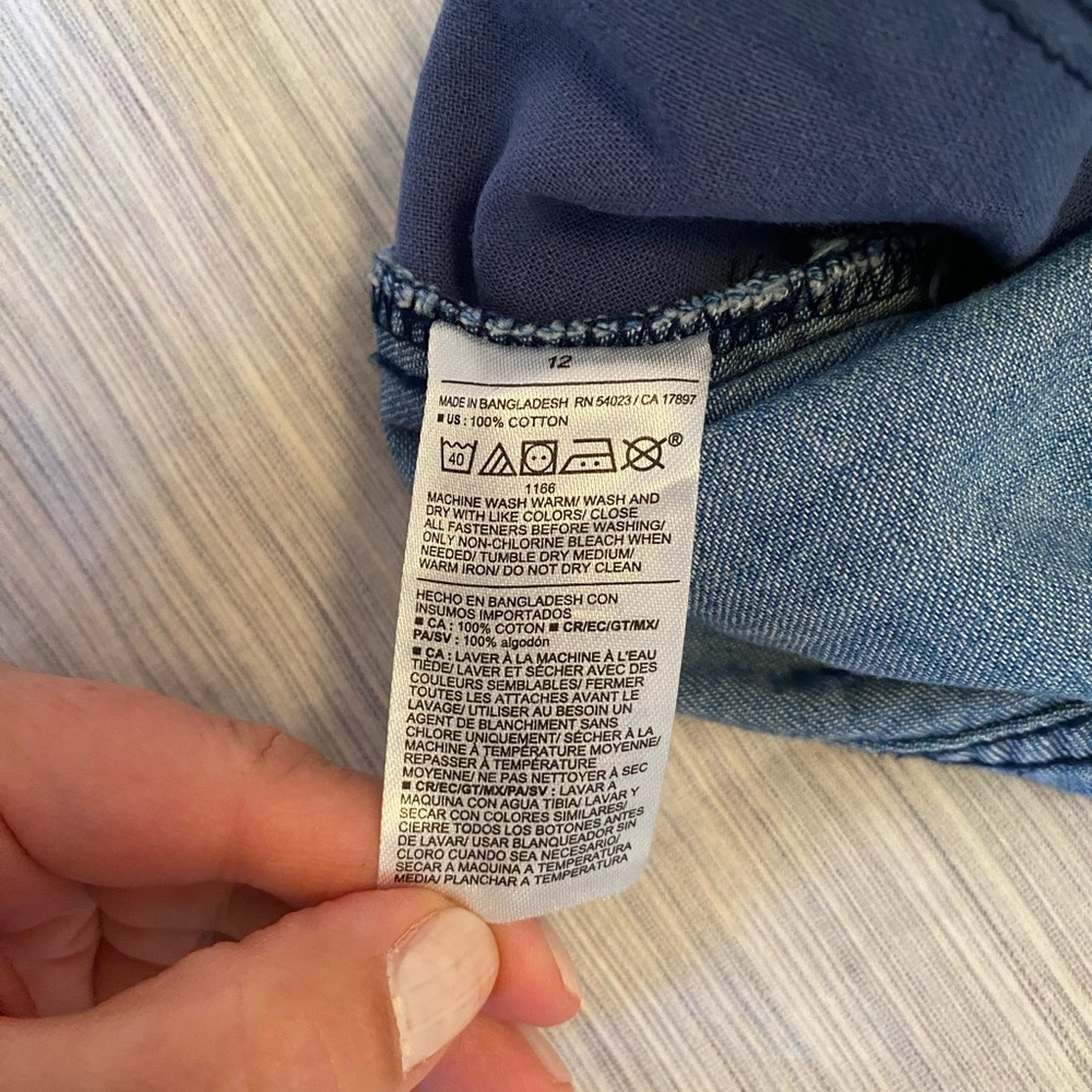 Old Navy Women’s Drapey Drawcord Wide Leg jeans. - Picture 9 of 11